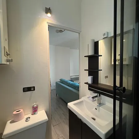 Private Room, Often Full Flat 14th 아파트